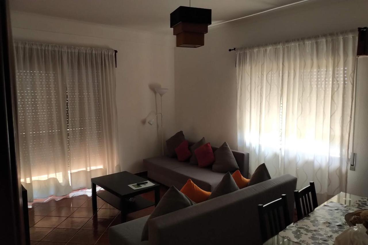 Spacious Central 2 Bedroom Apartment Setubal Ngoại thất bức ảnh